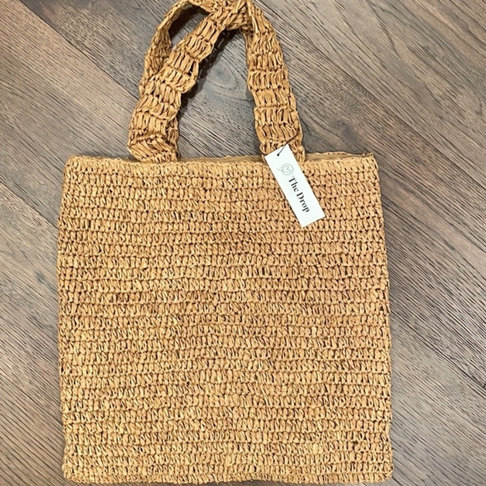 The Ealga Natural Straw Tote Bag